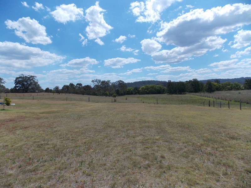 37 Grandchester Mt Mort Rd, Grandchester QLD 4340