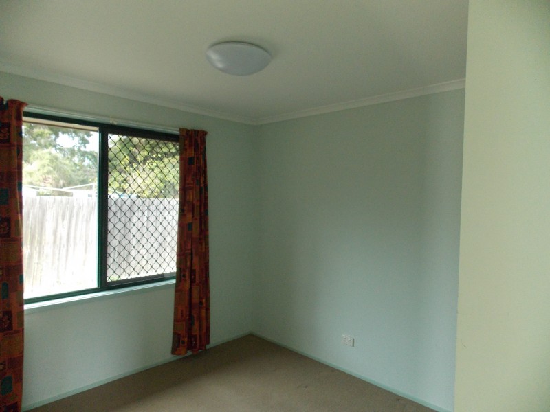 73 Bernadette Cres, Rosewood QLD 4340