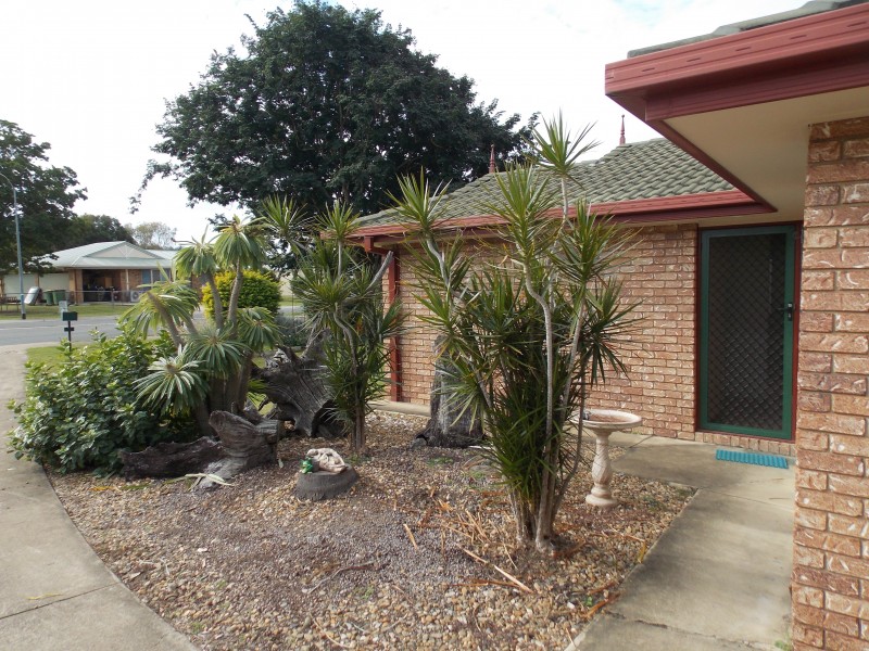 73 Bernadette Cres, Rosewood QLD 4340