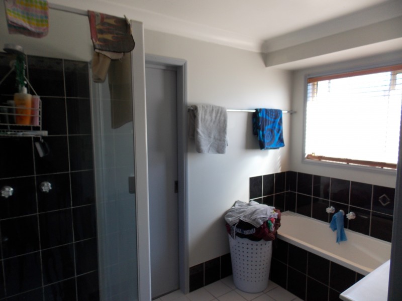 46 Bernadette Cres, Rosewood QLD 4340