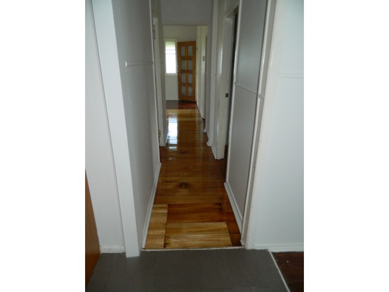 93 Mill St, Rosewood QLD 4340