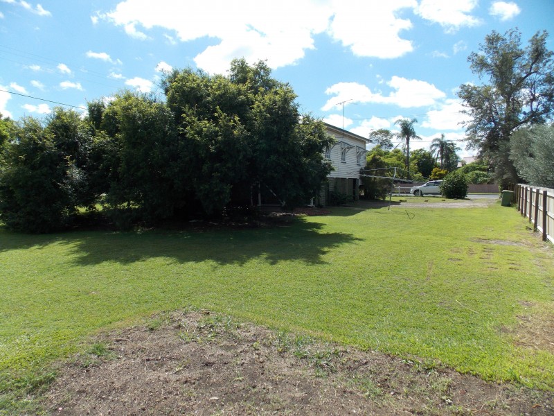 78 Albert St, Rosewood QLD 4340