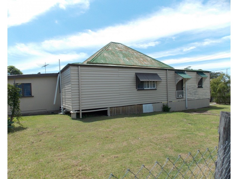 75 Albert St, Rosewood QLD 4340