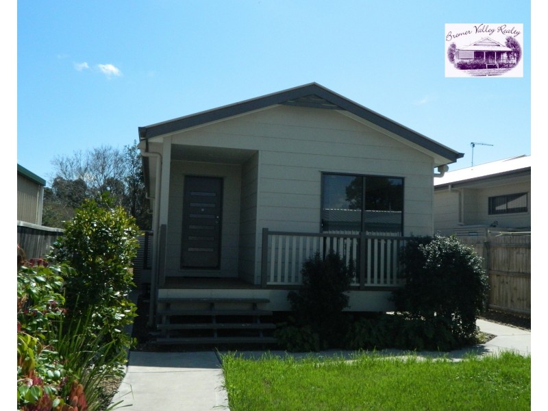 1/31 Walloon Rd, Rosewood QLD 4340