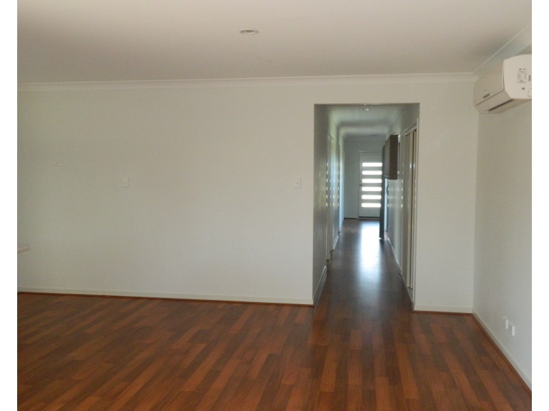 1/31 Walloon Rd, Rosewood QLD 4340