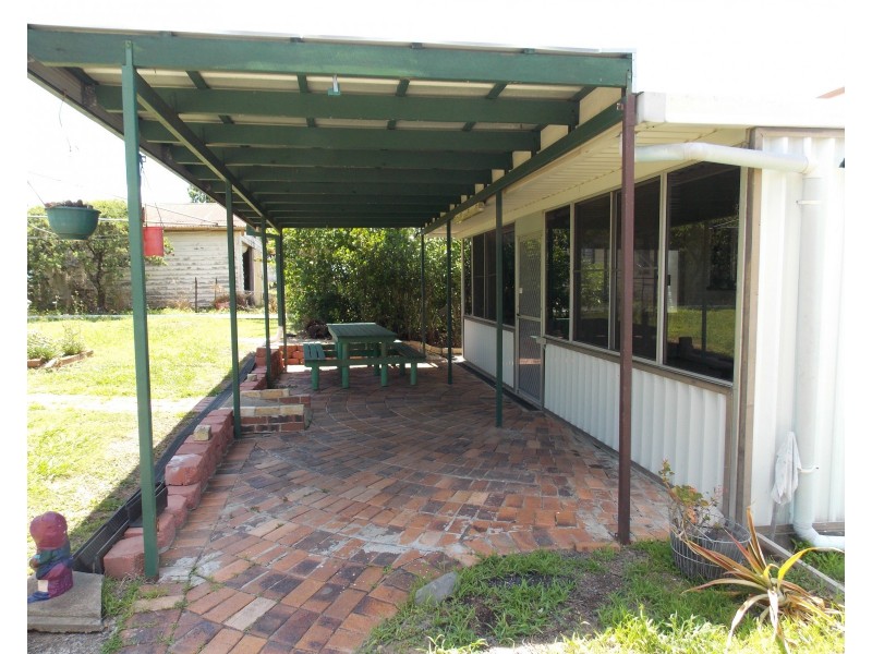 7 Yates St, Rosewood QLD 4340