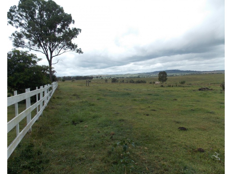 1442 Mt Walker West Rd, Merryvale QLD 4340