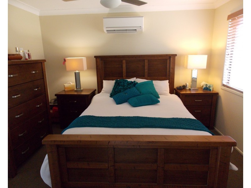 17 Normanton Cl, Rosewood QLD 4340