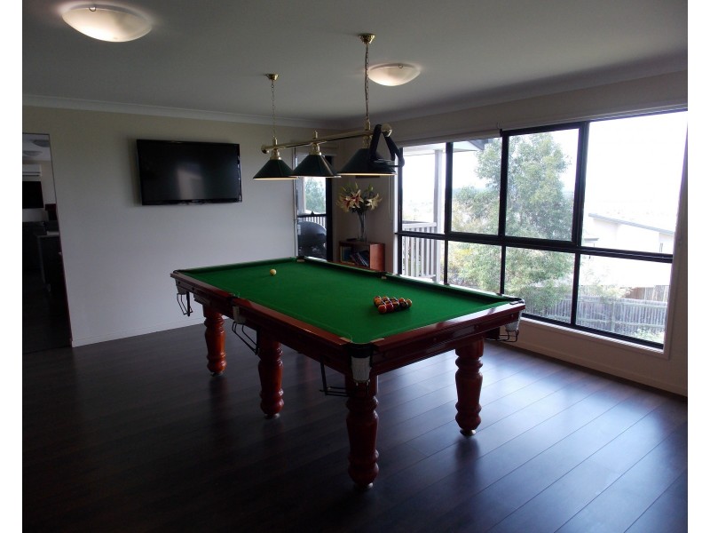 17 Normanton Cl, Rosewood QLD 4340