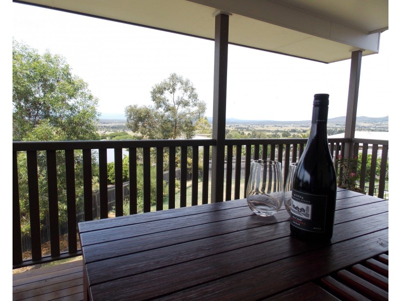 17 Normanton Cl, Rosewood QLD 4340