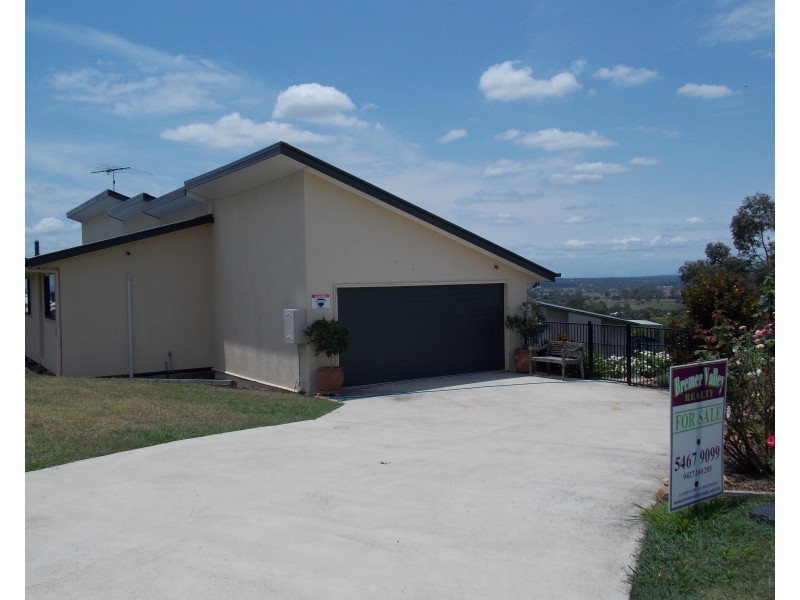 17 Normanton Cl, Rosewood QLD 4340