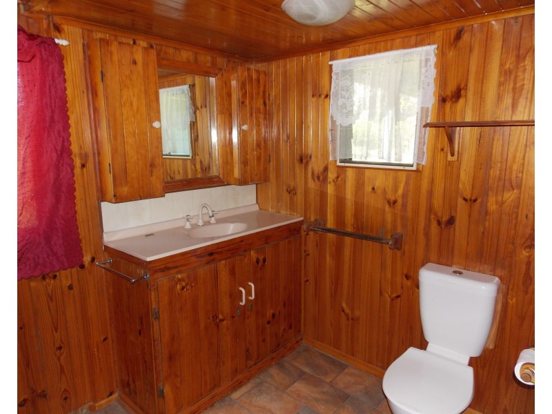 49 Hospital Rd, Rosewood QLD 4340