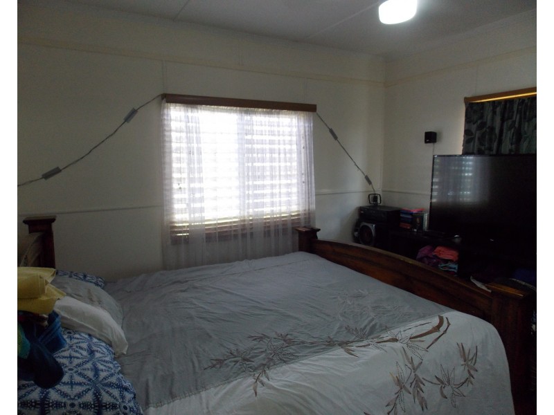 1 Trevlac St, Rosewood QLD 4340