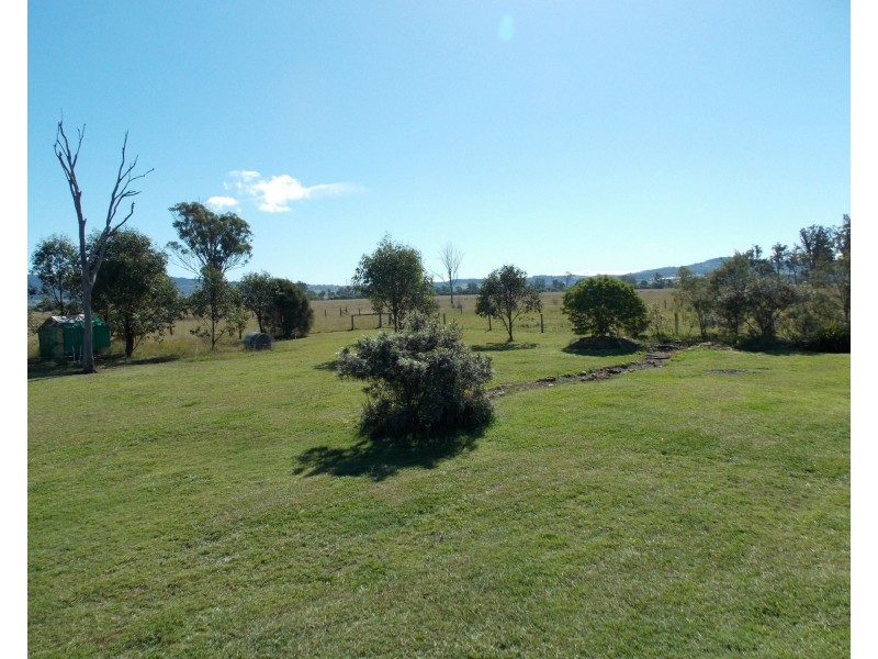 229 Reillys Road, Lanefield QLD 4340