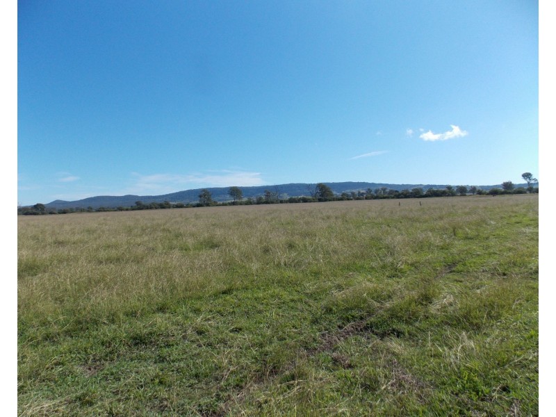 229 Reillys Road, Lanefield QLD 4340