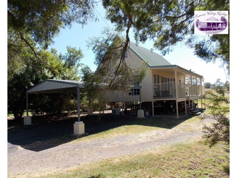 75 Queen St, Marburg QLD 4346