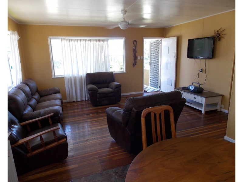 9 Makepeace St, Rosewood QLD 4340