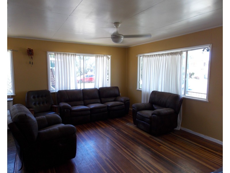 9 Makepeace St, Rosewood QLD 4340