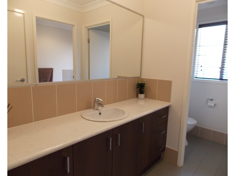 24 Kunkala Ct, Rosewood QLD 4340