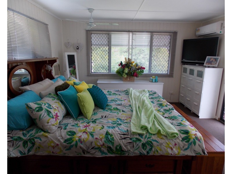 976-982 Karrabin Rosewood Rd, Thagoona QLD 4306