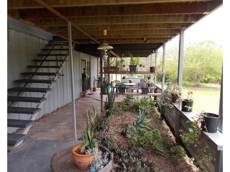 976-982 Karrabin Rosewood Rd, Thagoona QLD 4306