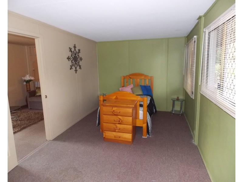 976-982 Karrabin Rosewood Rd, Thagoona QLD 4306