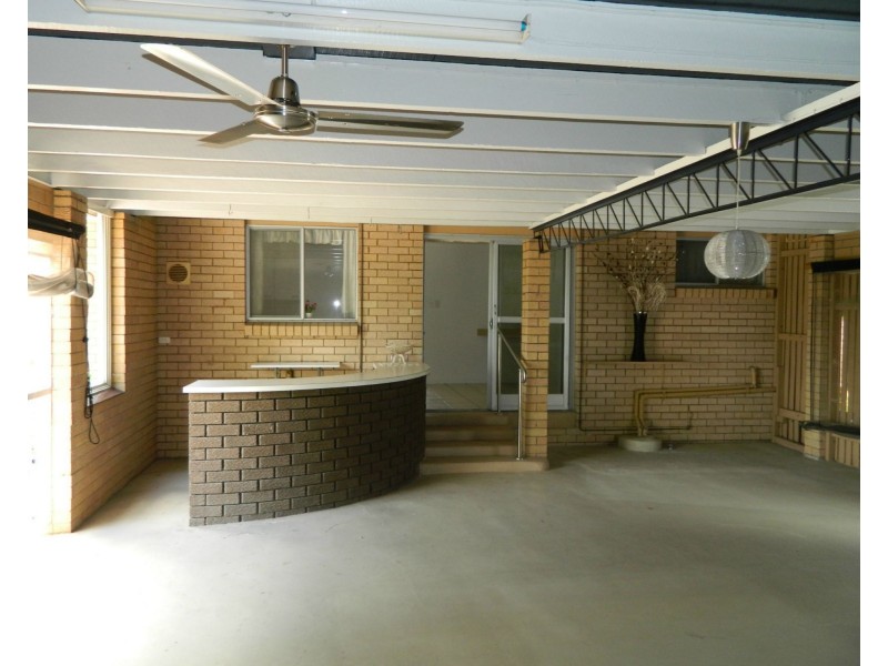5 Gibbs Street, Churchill QLD 4305