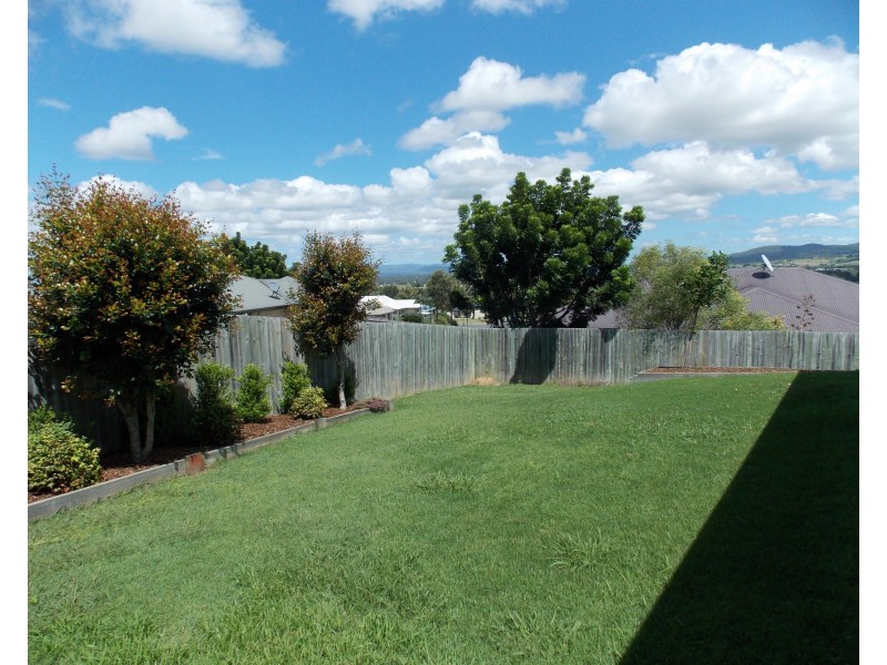 24 Kunkala Ct, Rosewood QLD 4340