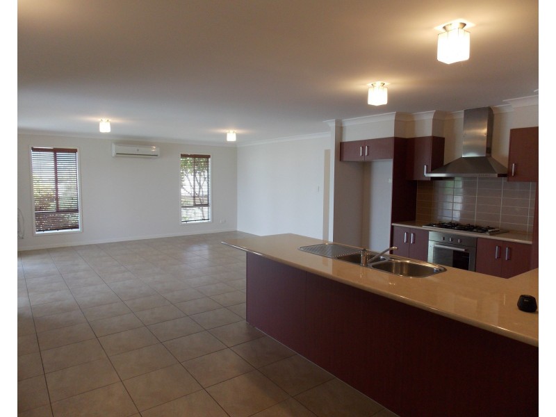 24 Kunkala Ct, Rosewood QLD 4340