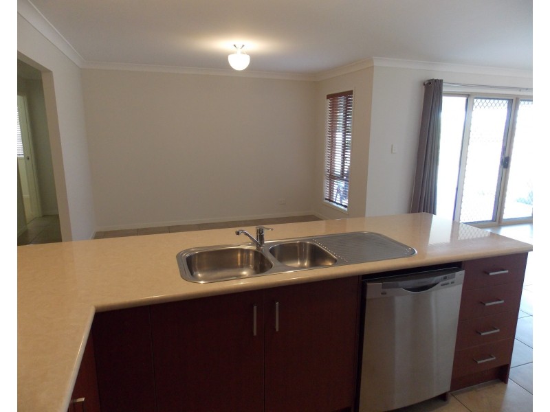 24 Kunkala Ct, Rosewood QLD 4340