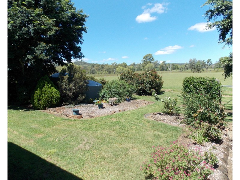 243 Christensen Rd, Mount Walker QLD 4340