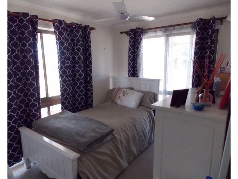 100 Grants Rd, Lower Mount Walker QLD 4340
