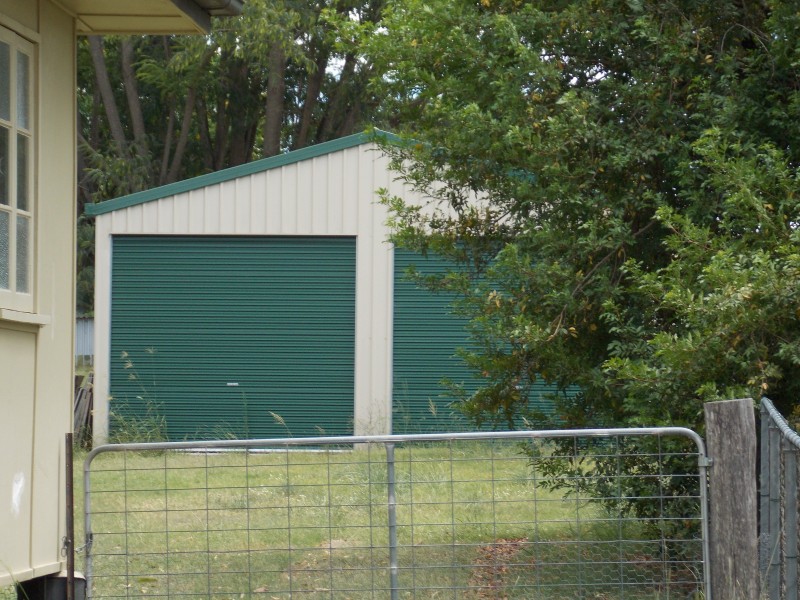 21 Yates Street, Rosewood QLD 4340