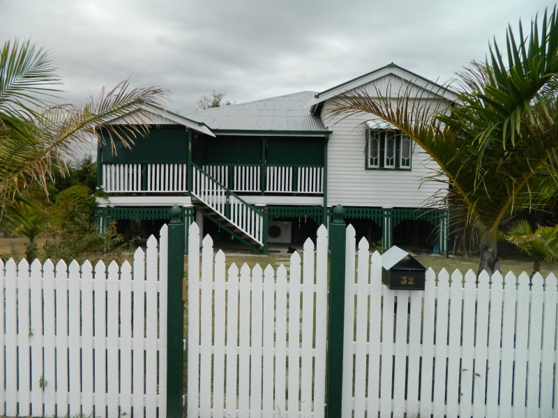 32 Walloon Rd, Rosewood QLD 4340