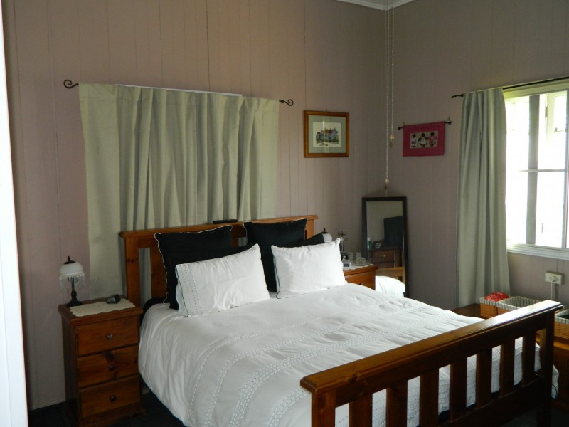 32 Walloon Rd, Rosewood QLD 4340