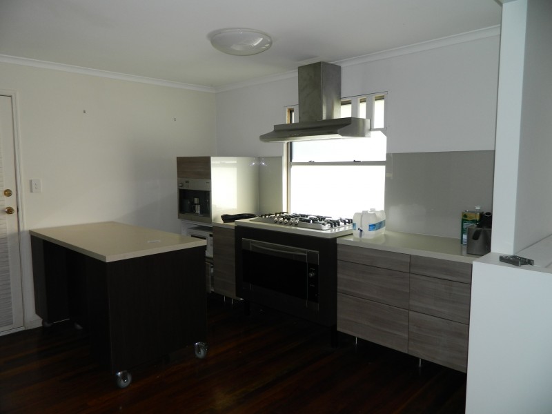 Churchill QLD 4305