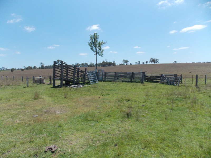 199 Mt Forbes School Rd, Mount Forbes QLD 4340