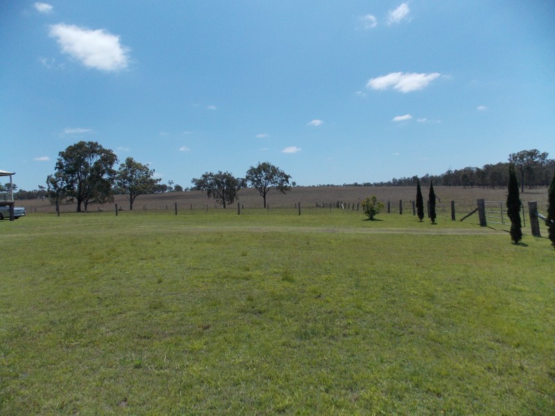 199 Mt Forbes School Rd, Mount Forbes QLD 4340