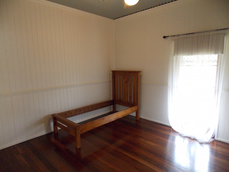 23 Wilson St, Calvert QLD 4340