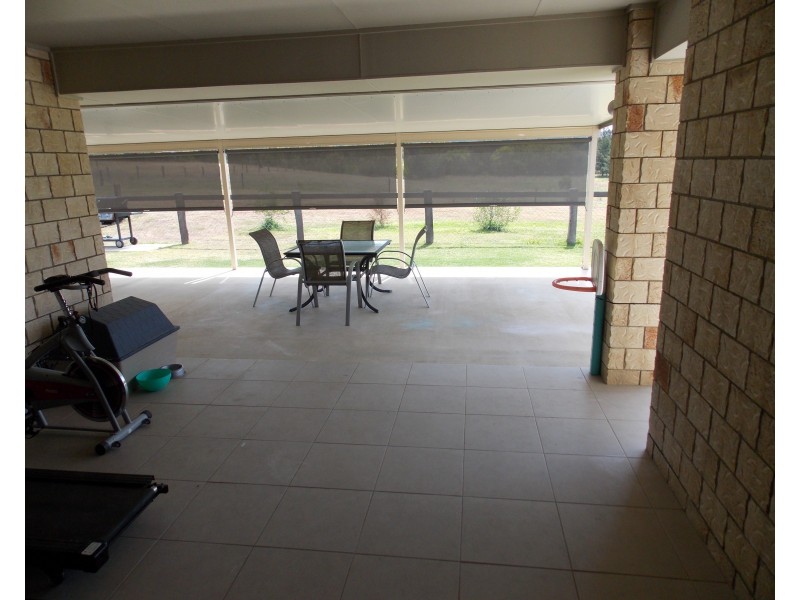 37 Grandchester Mt Mort Rd, Grandchester QLD 4340