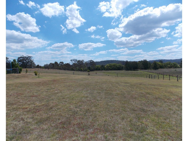 37 Grandchester Mt Mort Rd, Grandchester QLD 4340