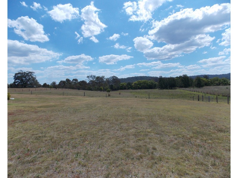 37 Grandchester Mt Mort Rd, Grandchester QLD 4340