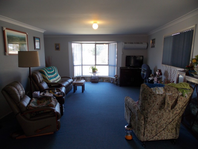 52 Bernadette Cres, Rosewood QLD 4340