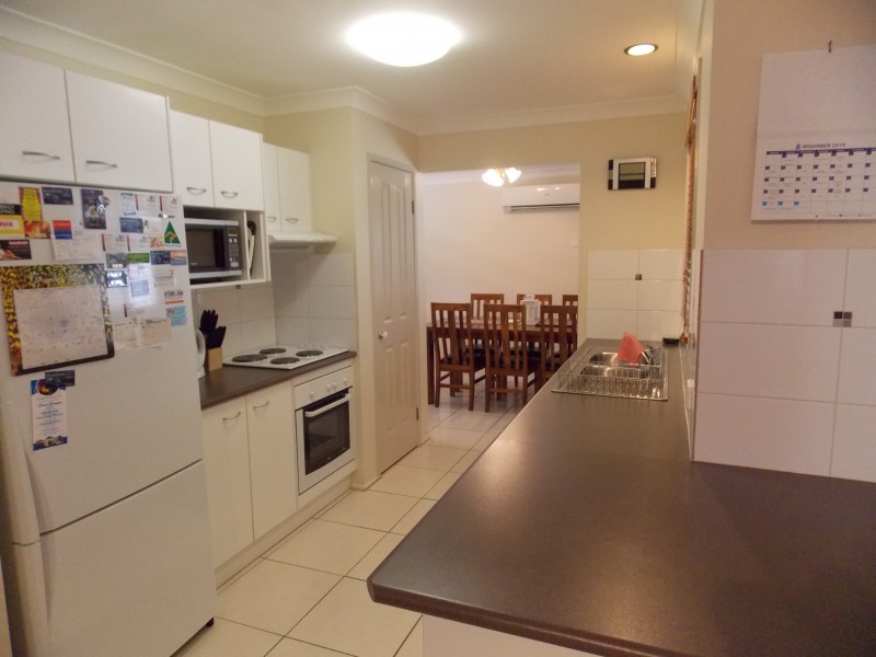 21 Dellvene Cres, Rosewood QLD 4340