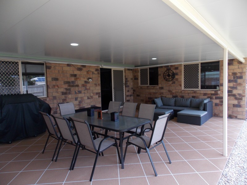 21 Dellvene Cres, Rosewood QLD 4340