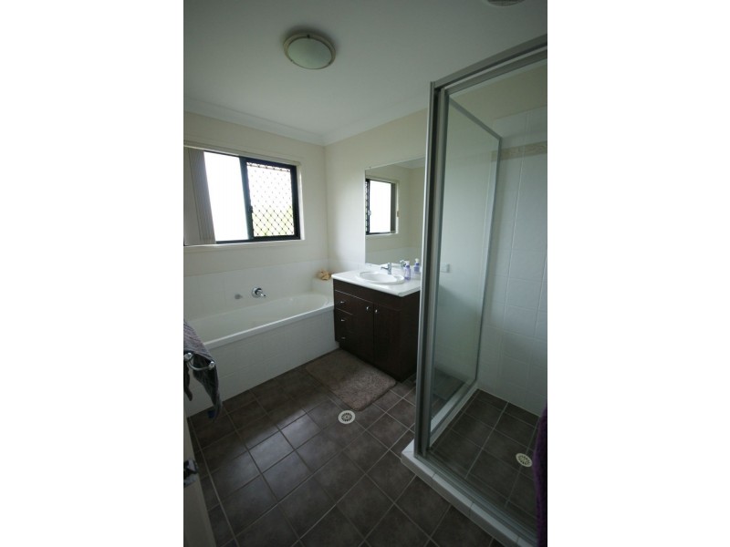 6 Justicia Ct, Brookwater QLD 4300