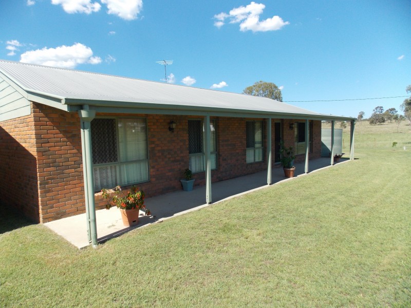 13 Ferling Rd, Calvert QLD 4340