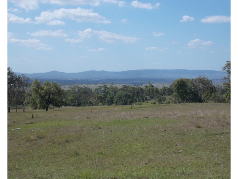 347 Christensen Rd, Mount Walker QLD 4340