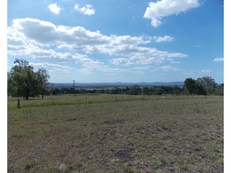 347 Christensen Rd, Mount Walker QLD 4340