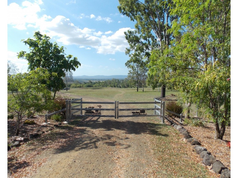 347 Christensen Rd, Mount Walker QLD 4340